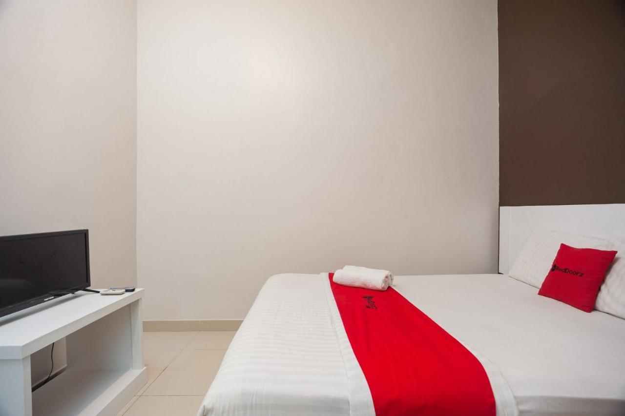 Reddoorz Syariah Near Taman Air Mancur Bogor Hotel Kültér fotó