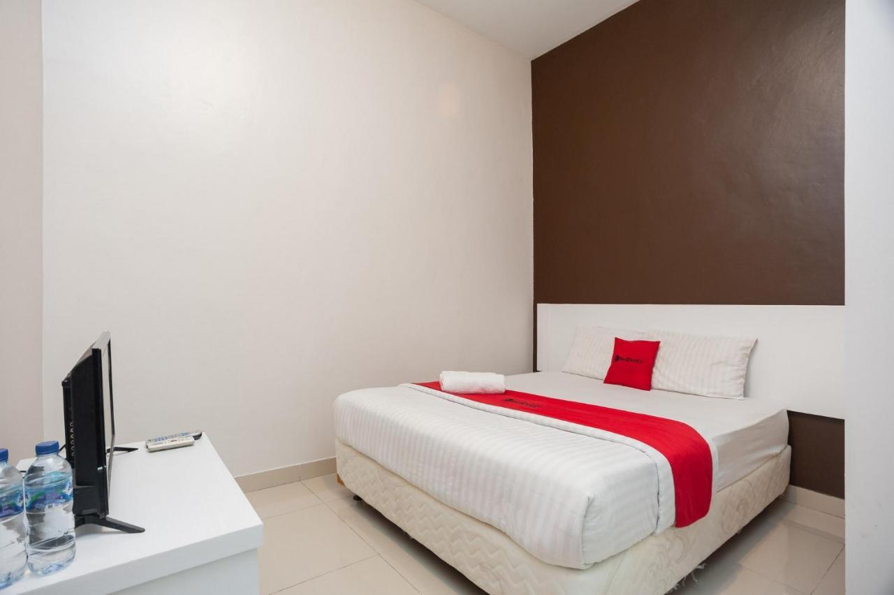 Reddoorz Syariah Near Taman Air Mancur Bogor Hotel Kültér fotó