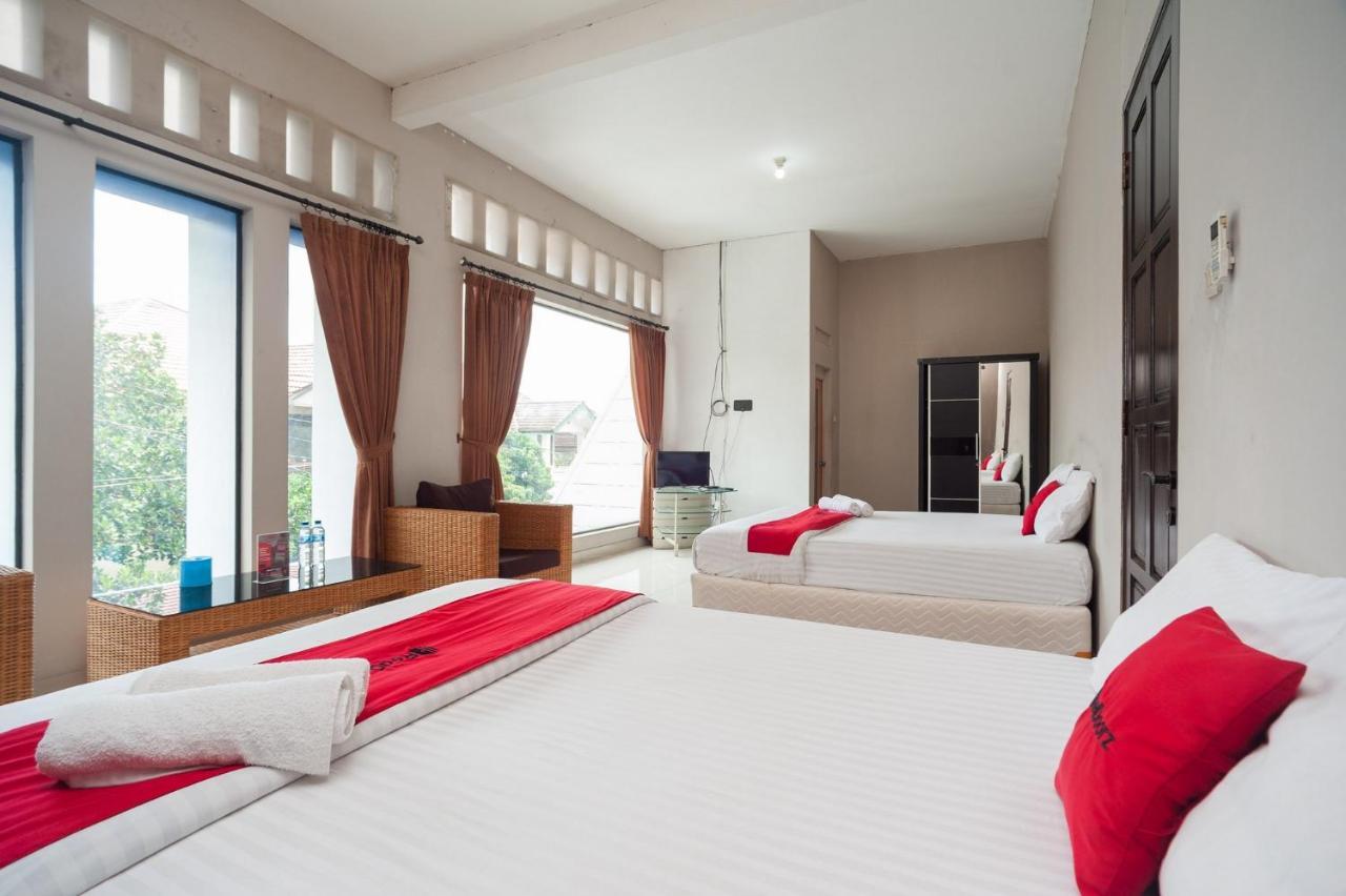 Reddoorz Syariah Near Taman Air Mancur Bogor Hotel Kültér fotó