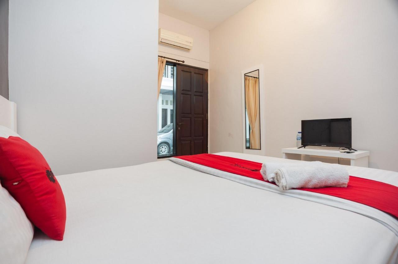 Reddoorz Syariah Near Taman Air Mancur Bogor Hotel Kültér fotó