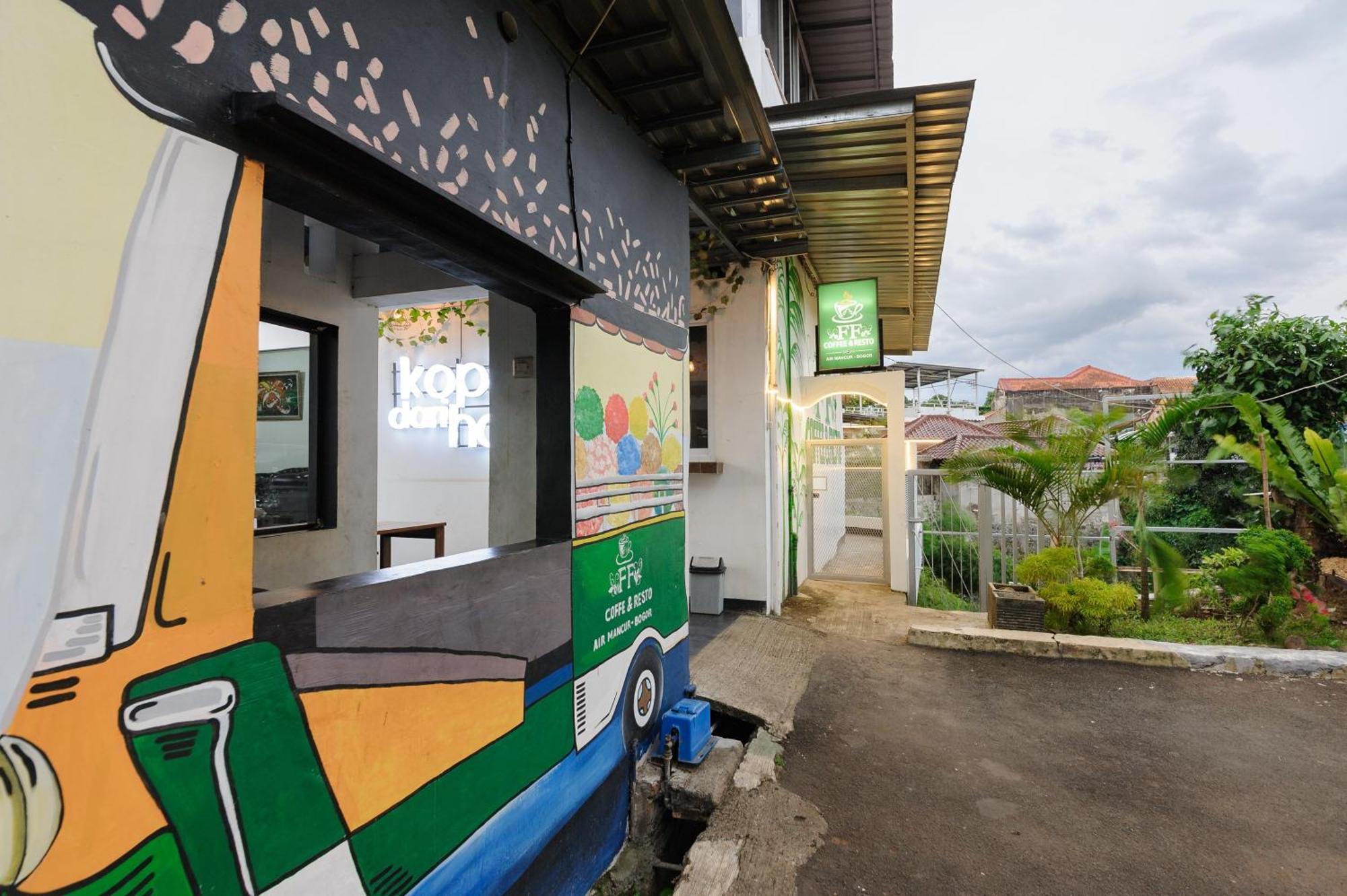 Reddoorz Syariah Near Taman Air Mancur Bogor Hotel Kültér fotó